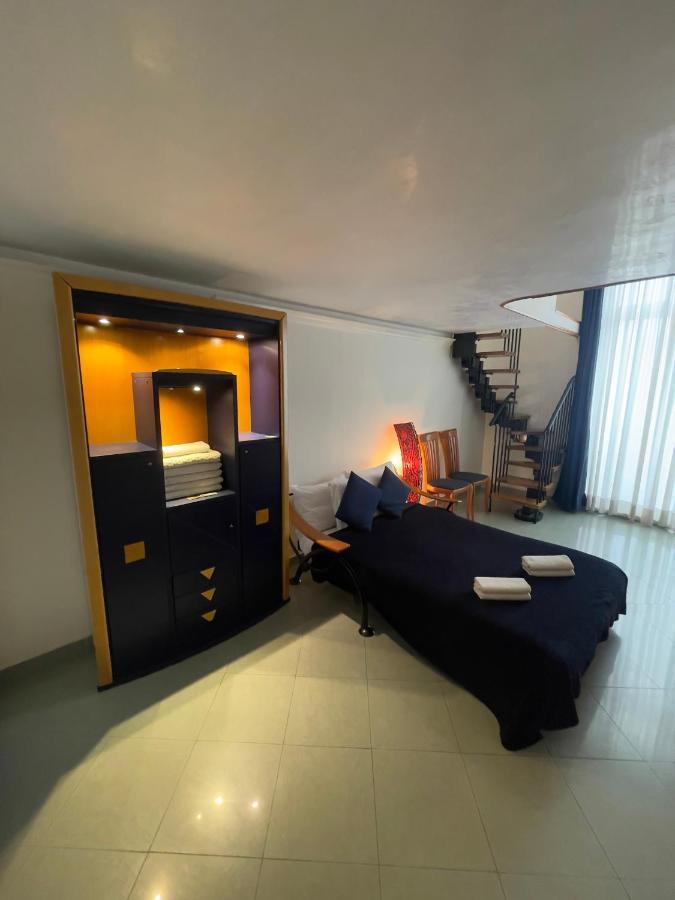 Nova Rooms Napels Buitenkant foto